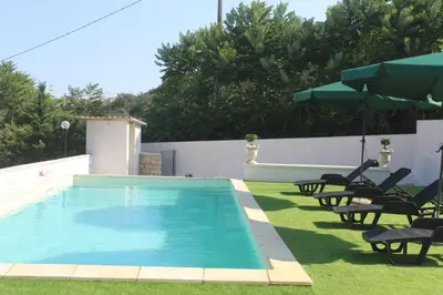 Piscina di villa corinzia o nelle vicinanze