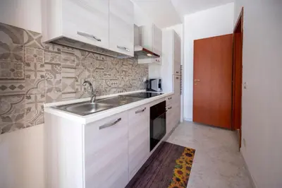 Cucina o angolo cottura di Apartment Sole Fontane Bianche - Sicilia Vacanza