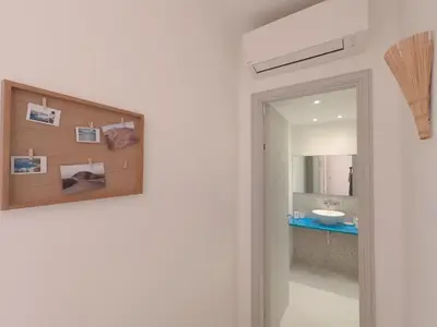 Bagno di Casa del Mar, Brucoli