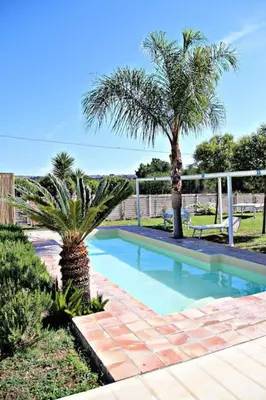 Piscina di Brunello con veranda e piscina condivisa o nelle vicinanze