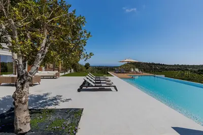 Piscina di Altamira - Luxury Villa con piscina a Noto o nelle vicinanze