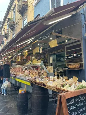 Cibo presso l'appartamento o nelle vicinanze