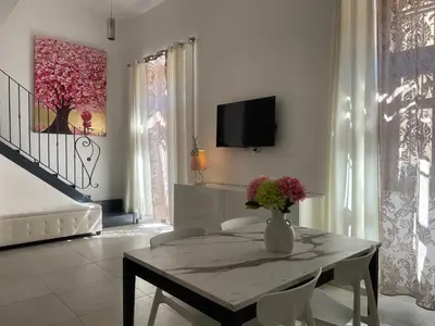TV o dispositivi per l'intrattenimento presso Arricrìati near Ortigia