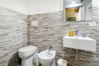 Bagno di Dimora San C r i s t o f o r o
