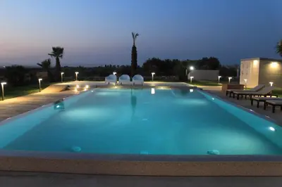 Piscina di Case Luparello o nelle vicinanze
