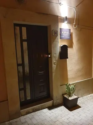 Planimetria di A Rua Camera con bagno privato vicino al Duomo