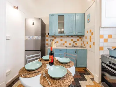 Cucina o angolo cottura di Fronte Mare in Palazzo D'Epoca