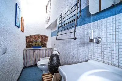 Bagno di Casa Gisira