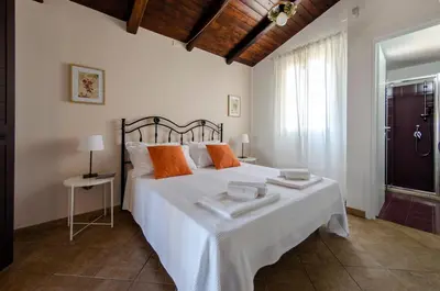 Letto o letti in una camera di Villa la Tonnara CaseSicule, Private Villa far 50 m from the Sand Beach