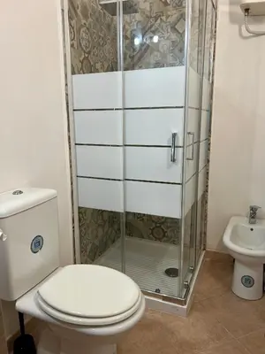 Bagno di Alexander's Loft, Ortigia