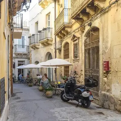 Amazing Home In Siracusa With Wifi