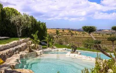 Piscina di Gorgeous Home In Giarratana o nelle vicinanze