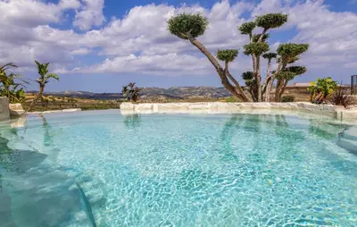 Piscina di Gorgeous Home In Giarratana o nelle vicinanze