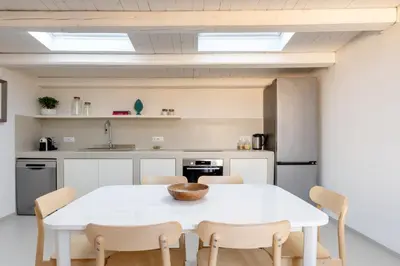 Planimetria di Casa Sabi, intima, luminosa e ampia terrazza