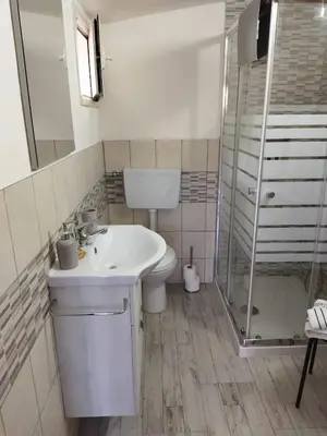 Bagno di Casa Peloritani
