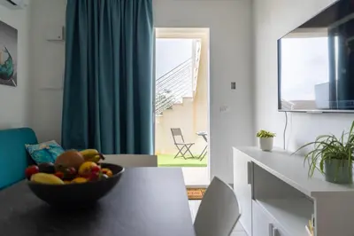 TV o dispositivi per l'intrattenimento presso GuestHost - Borgo 84 Marzamemi - Oasi Smeralda