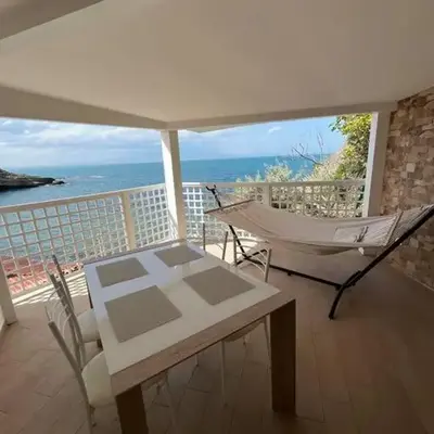 Appartamento fronte mare