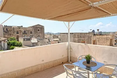 Balcone o terrazza di Duomo Room