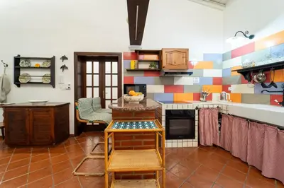 Cucina o angolo cottura di GuestHost - Quaint Ortigia Center Apartment