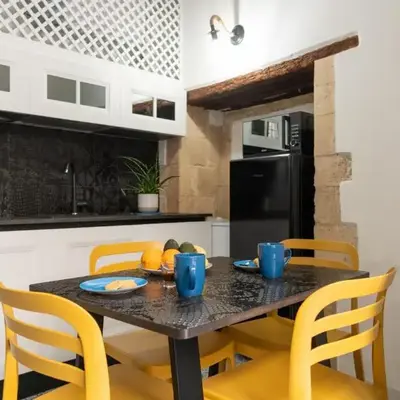 GuestHost - Aretusa Suite - Ortigia Historic Gem