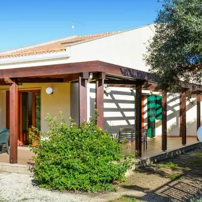 Awesome Home In Santa Maria Del Focall