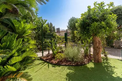 Giardino di Gianna e Mimmo Apartments with Garden by Wonderful Italy