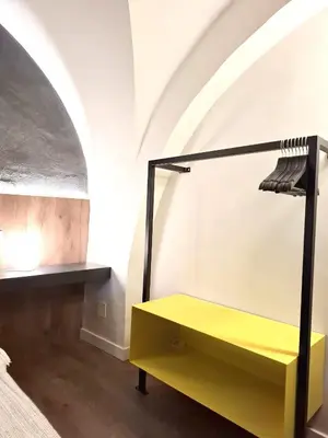 Letto o letti in una camera di Moon Art design unico e vasca idromassaggio doppia