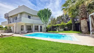 Piscina di SHATI LUXURY - Private Heated Pool o nelle vicinanze