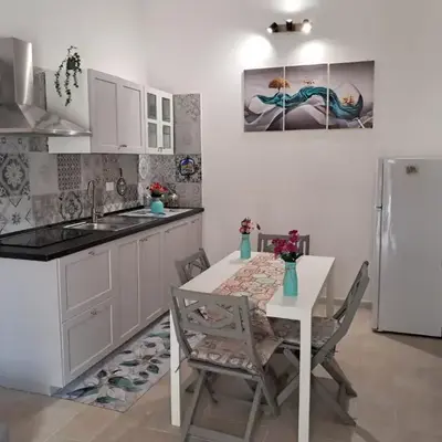 Purtusu's House