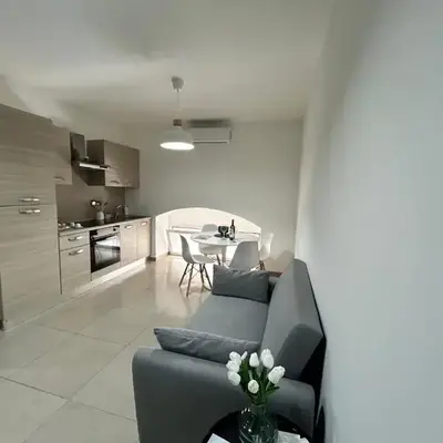 Sikelia home