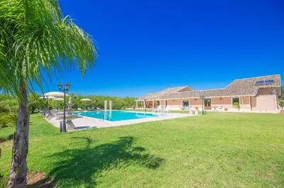 Piscina di B&B Il Giardino di Sicilia o nelle vicinanze
