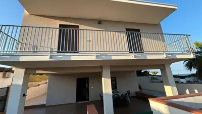 Balcone o terrazza di Villa sapore di mare 30 passi dalla spiaggia