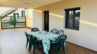 Balcone o terrazza di Villa sapore di mare 30 passi dalla spiaggia