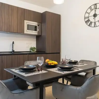 GuestHost - Stylish Flat in Historic Ortigia