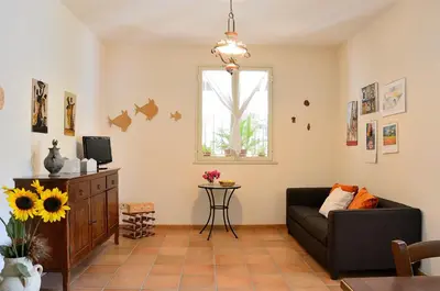 TV o dispositivi per l'intrattenimento presso Villa Sole con accesso diretto alla spiaggia