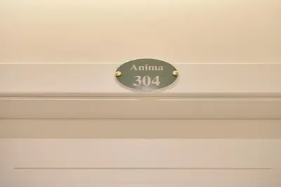 Certificato, attestato, insegna o altro documento esposto da San Nicola Rooms Siracusa