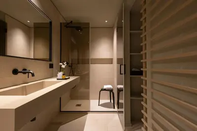 Bagno di Lithos Maniace