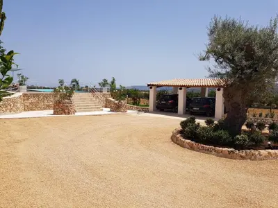 Paesaggio naturale nelle vicinanze della villa