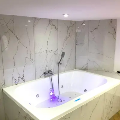Bagno di Gold suite19