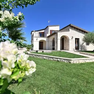 Nice Home In Noto With Wifi