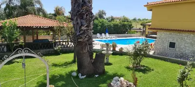 Piscina di Villa con piscina o nelle vicinanze