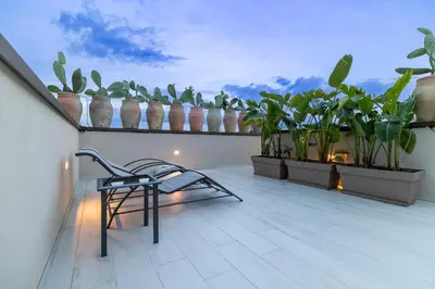 Balcone o terrazza di Villa Olive Champagne con piscina privata