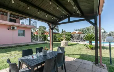 Piscina di Villa Sally o nelle vicinanze