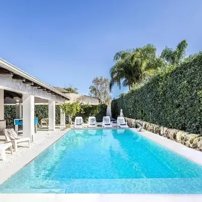Villa Sacramento by Villa Plus