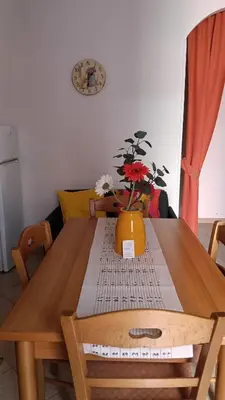 Area soggiorno di Casa Lina - relax tra Siracusa e Pantalica - parcheggio libero
