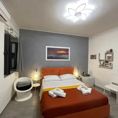 Gianluca Home