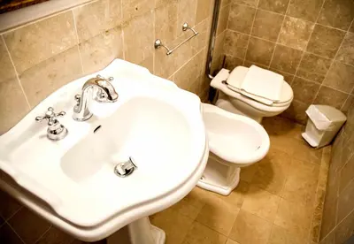 Bagno di Agriturismo Avola Antica