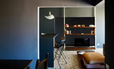 TV o dispositivi per l'intrattenimento presso FIVE ROOMS in the archeosites, GARAGE and BIKES