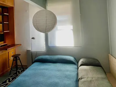 Area soggiorno di BEDROOM FOR TWO or 3 with kitchenette