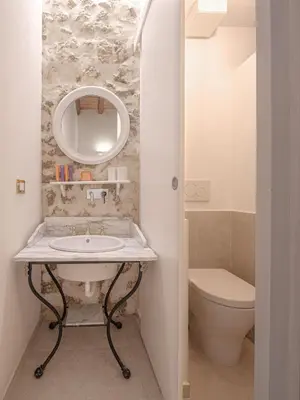 Bagno di white lotus
